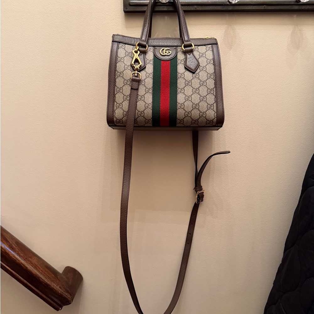 Gucci Brown GG Supreme Canvas Satchel with Green and Red Web Stripe - Picture 3 of 15